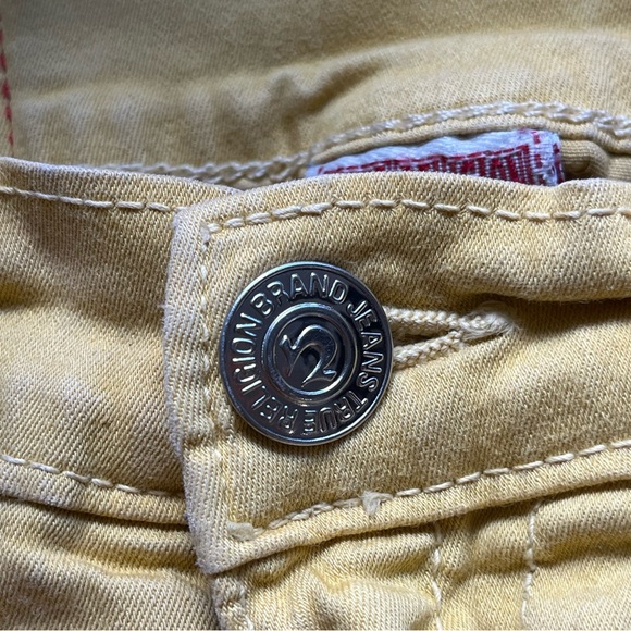 True Religion Yellow Joey Cut Off Shorts Sz 26 - Picture 6 of 8